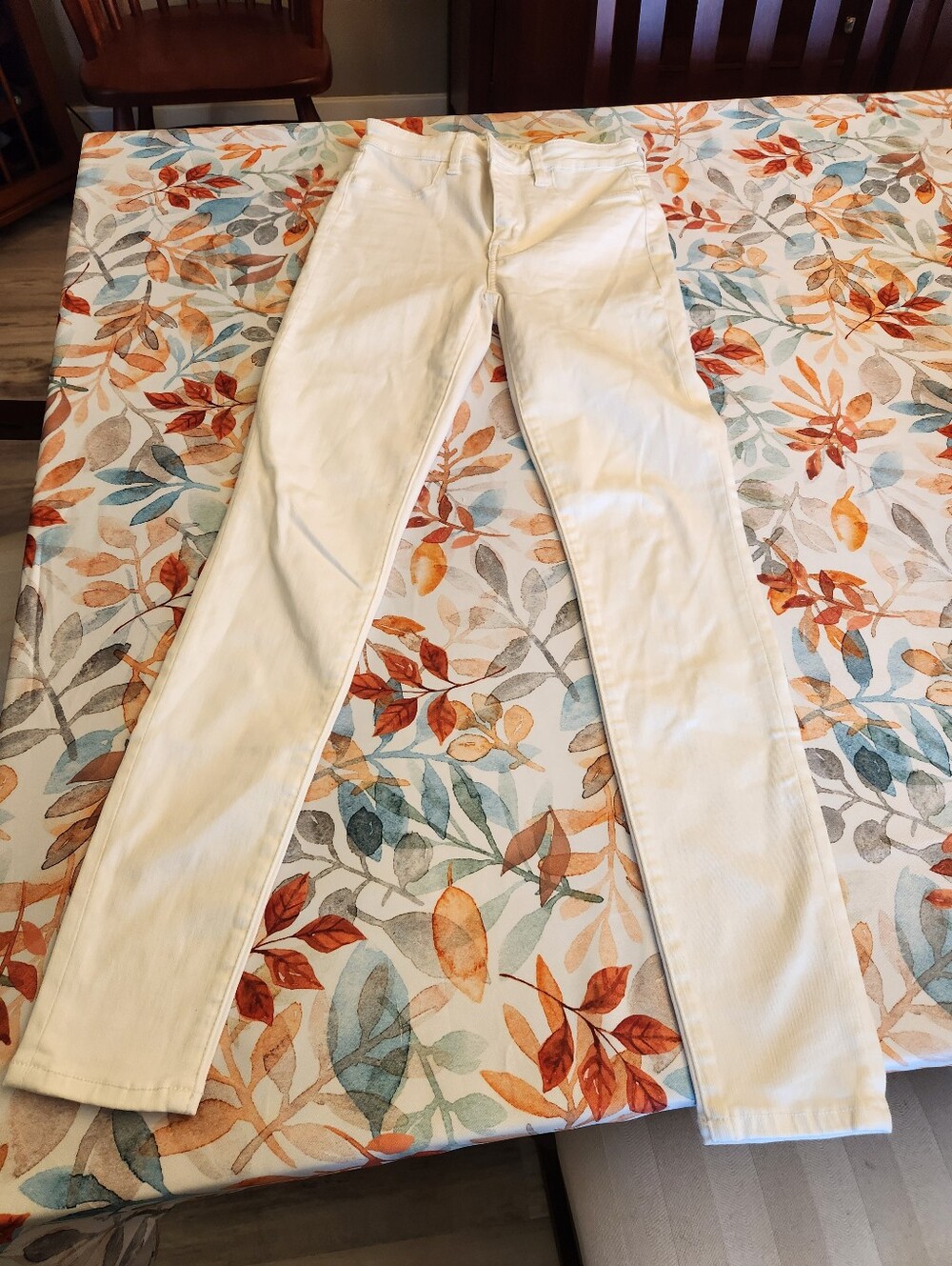 American Eagle White Skinny Jeans Super Hi-Rise Jeggings Size 2 NextLevelStretch